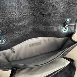 Chanel lambskin shoulder bag